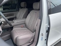 NIO ES8 Six-Seat Executive Signature Edition - ფოტო 20