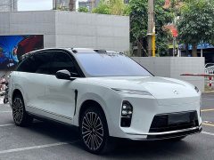 NIO ES8 Six-Seat Executive Signature Edition - ფოტო 4