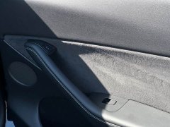 Tesla Model Y Rear-Wheel Drive - ფოტო 14