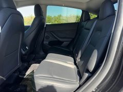 Tesla Model Y Rear-Wheel Drive - ფოტო 17