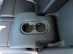 Tesla Model Y Rear-Wheel Drive - ფოტო 18