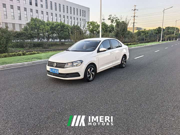 Volkswagen Santana 1.5L Manual Fashion Edition - ავტომობილი ჩინეთიდან