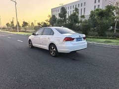 Volkswagen Santana 1.5L Manual Fashion Edition - ფოტო 13