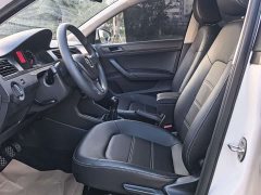 Volkswagen Santana 1.5L Manual Fashion Edition - ფოტო 4