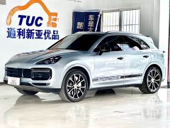 Porsche 2020 Cayenne Turbo 4.0T - ფოტო 1