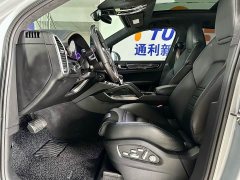 Porsche 2020 Cayenne Turbo 4.0T - ფოტო 20