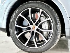 Porsche 2020 Cayenne Turbo 4.0T - ფოტო 6