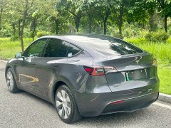 Tesla Model Y Facelift Rear-Wheel Drive - ფოტო 4