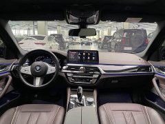 BMW 5 Series Facelift 530Li Premier M Sport Package - ფოტო 16