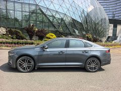 Geely Xingrui 2.0T Diesel Exclusive Cyan Green Edition - ფოტო 3