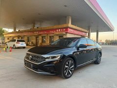 Volkswagen Passat 2023 330TSI Luxury - ფოტო 1