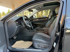Volkswagen Passat 2023 330TSI Luxury - ფოტო 5