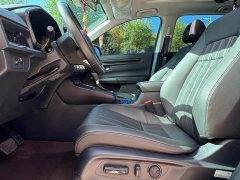 Honda CR-V 240TURBO FWD Luxury 5-Seater - ფოტო 8