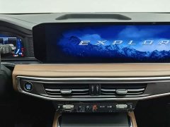 Ford Explorer 2023 EcoBoost 285 AWD Fashion Plus 6-Seater - ფოტო 12