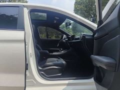 SAIC MG5 300TGI Global Flagship Edition - ფოტო 10