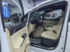 Buick GL8 ES Luxun Luxury Edition - ფოტო 4