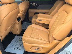 IM Motors Zhiji LS8 52 Max Luxury Six-Seater - ფოტო 6