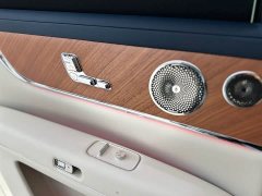 AITO M9 Extended Range Ultra 6-Seater - ფოტო 17