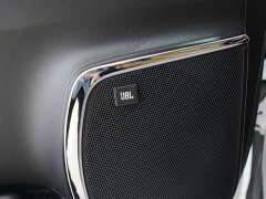 Toyota Vellfire Crown Hybrid 2.5L HV Premium Edition - ფოტო 13