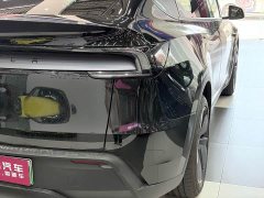 Tesla Model Y Rear-Wheel Drive - ფოტო 12
