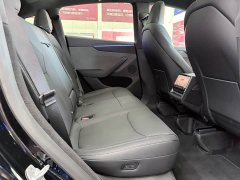 Tesla Model Y Rear-Wheel Drive - ფოტო 18