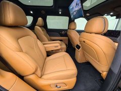 IM Motors Zhiji LS8 52 Max Luxury Six-Seater - ფოტო 8