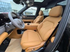 IM Motors Zhiji LS8 52 Max Luxury Six-Seater - ფოტო 9