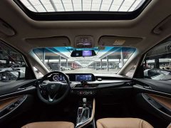 Buick GL6 323T Hybrid Connected Luxury - ფოტო 11
