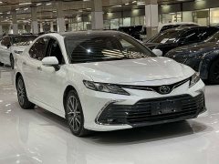 Toyota Camry 2.5G Luxury - ფოტო 3