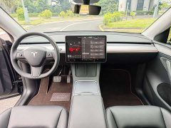 Tesla Model Y Rear-Wheel Drive - ფოტო 13