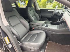 Tesla Model Y Rear-Wheel Drive - ფოტო 19