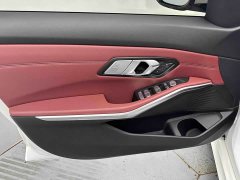 BMW 3 Series 320i M Sport Package - ფოტო 10
