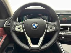 BMW 3 Series 320i M Sport Package - ფოტო 17