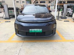 Li Auto L6 Pro Smart Refresh Edition - ფოტო 2