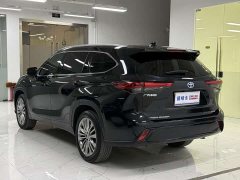 Toyota Highlander Hybrid 2.5L AWD Premium 7-Seater - ფოტო 4