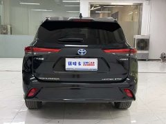 Toyota Highlander Hybrid 2.5L AWD Premium 7-Seater - ფოტო 5
