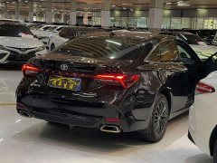 Toyota Avalon 2.0L XLE Premium Edition - ფოტო 12