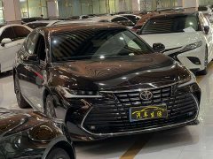Toyota Avalon 2.0L XLE Premium Edition - ფოტო 3
