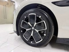 Xiaomi SU7 2024 Rear-Wheel Drive Long Range Smart Driving Edition - ფოტო 7