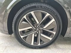 Li Auto L9 2022 Max - ფოტო 9