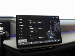 Volvo XC70 Plug-in Hybrid 2026 Two-Wheel Drive Long Range Core - ფოტო 13