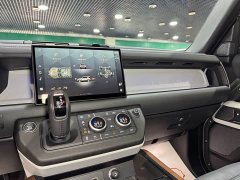 Land Rover Defender 110 3.0T P400 Dark Edition - ფოტო 7