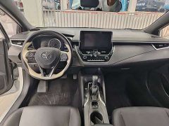 Toyota Corolla Hybrid 1.8H E-CVT Sport - ფოტო 5