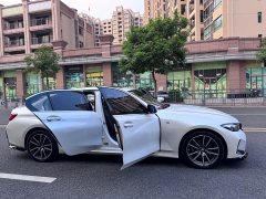 BMW 3 Series 320Li M Sport Package - ფოტო 20