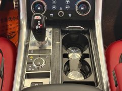 Land Rover Range Rover Sport 3.0 L6 Ebony Edition - ფოტო 19