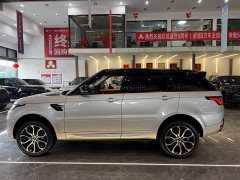 Land Rover Range Rover Sport 3.0 L6 Ebony Edition - ფოტო 8