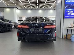 BMW 5 Series 530Li Luxury M Sport Package - ფოტო 5