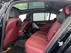 BMW 5 Series 530Li Luxury M Sport Package - ფოტო 7