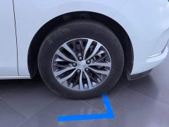 Buick GL8 ES Land Respect 653T Respect Enjoyment Edition - ფოტო 6