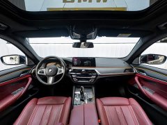 BMW 5 Series 530Li Luxury M Sport Package - ფოტო 14